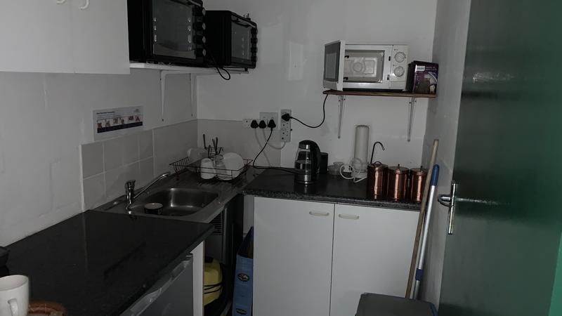 To Let Commercial Property for Rent in Maitland Western Cape